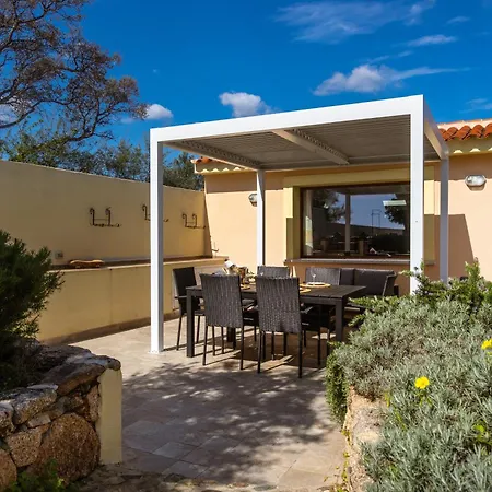 Villa Agua - Pieds Dans L'Eau By Homey Experience * Olbia